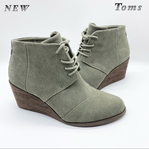 Toms Shoes - NEW-Toms- Vetiver Grey Hyde Suede Lace up Wedge Boot 7